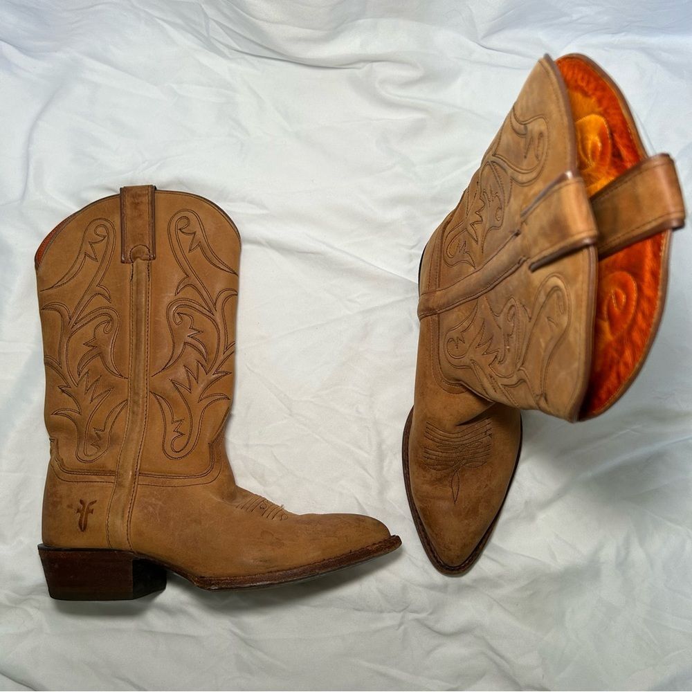 Frye vintage tan western cowboy pull on pointed toe boots women’s shoe size 7.5